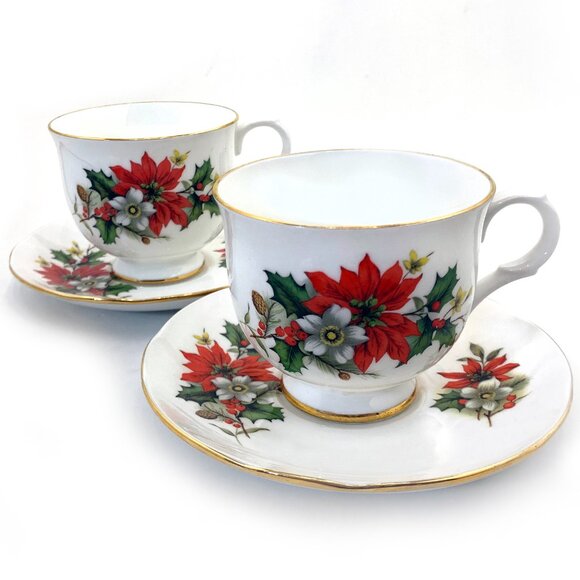 SADLER Wellington Pair of Fine Bone China Poinsettia Teacup & Saucer Vintage 70s - Picture 1 of 10